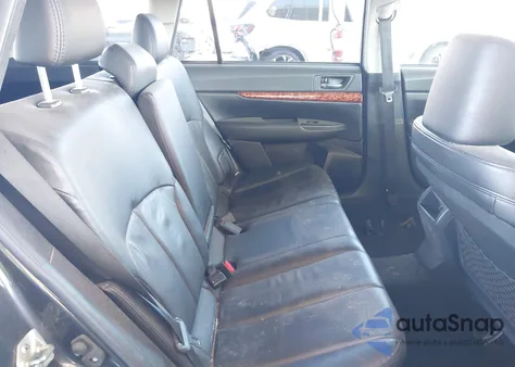 2011 Subaru Outback z USA, uszkodzony, nr VIN 4S4BRCKC3BV353658